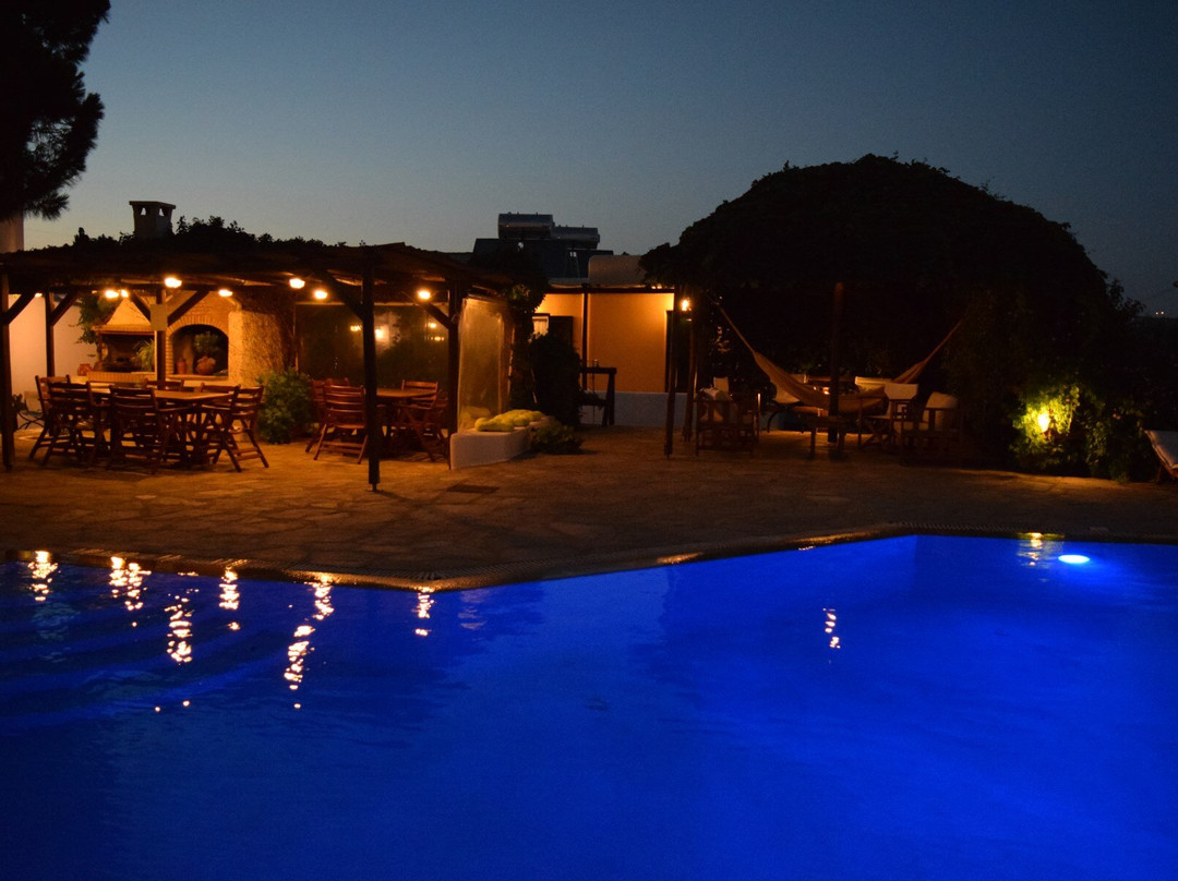 Tzane Apartments