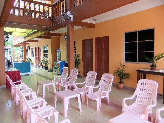 甜心汽车旅馆主图