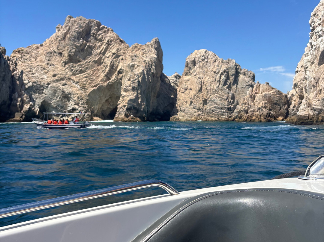 Papillon Yachts Rental Los Cabos-卡波圣卢卡斯必去景点