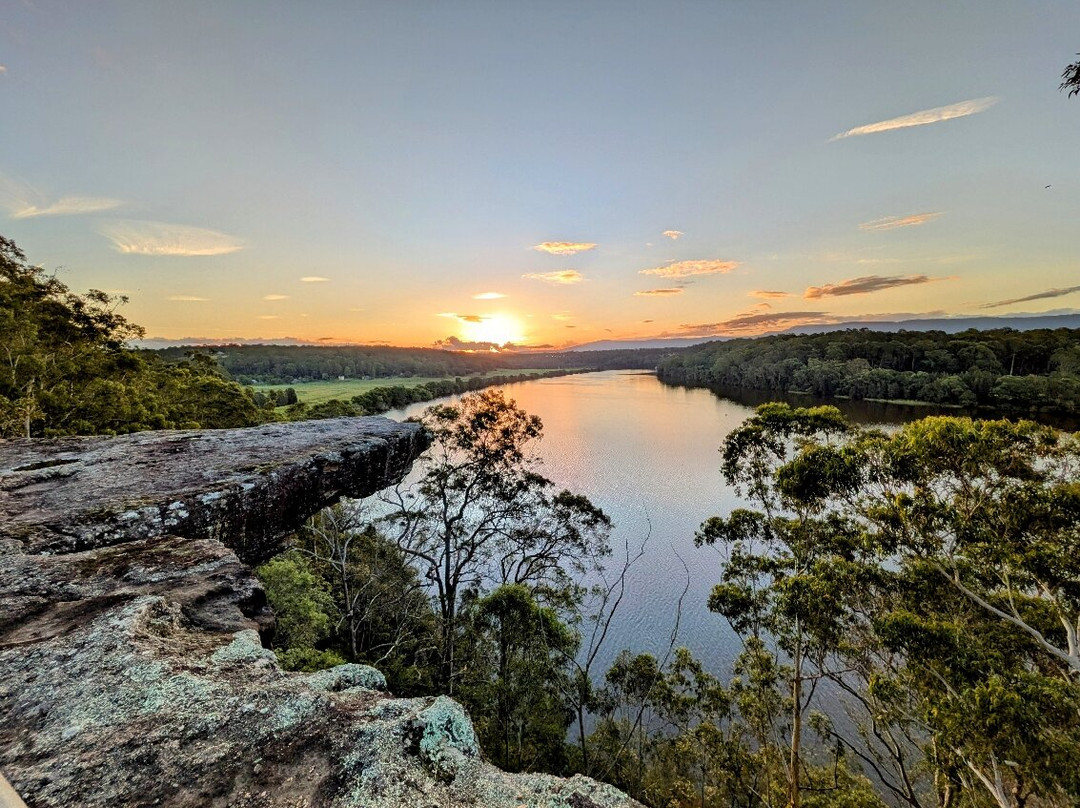 Hanging Rock Lookout景点图片