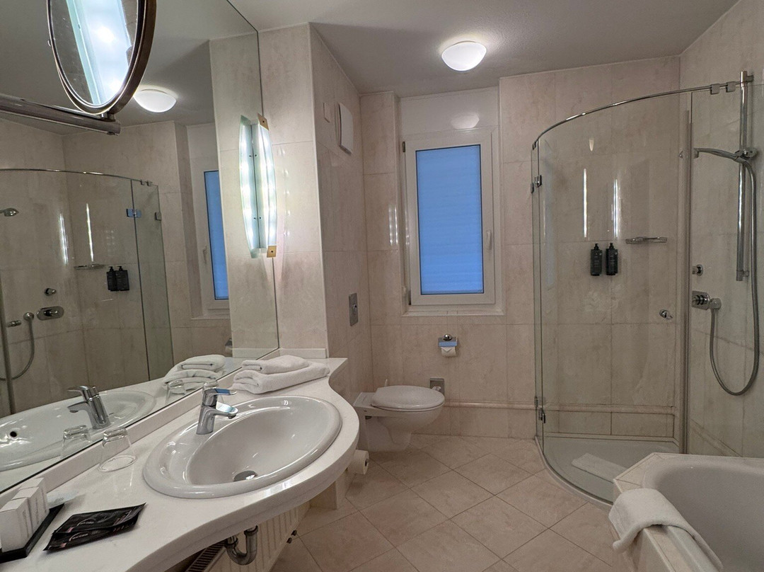 Victor's Residenz-Hotel Erfurt主图