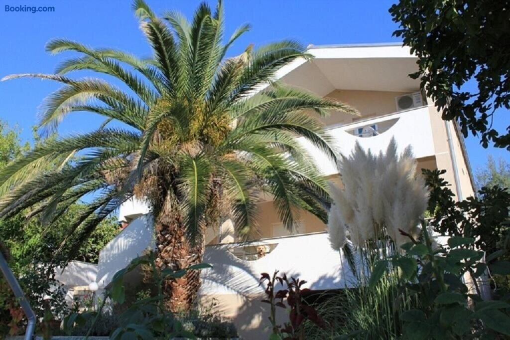 Apartments Ante