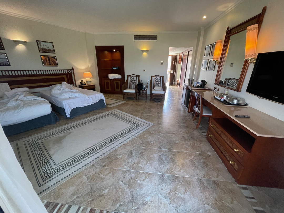 玛丽蒂姆卢克索酒店主图