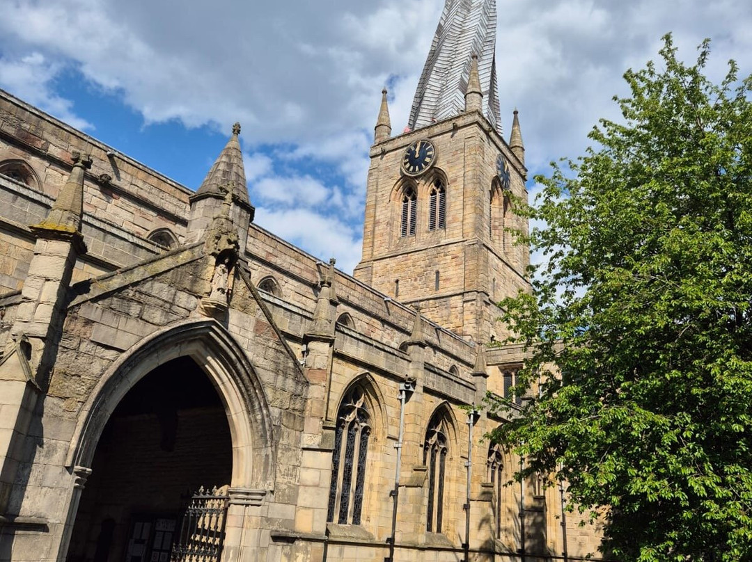 The Parish Church of St Mary and All Saints-切斯特菲尔德必去景点