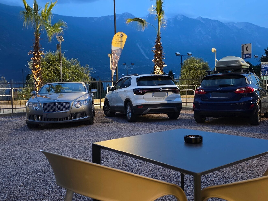 Bestone Ristorante E Pizzeria