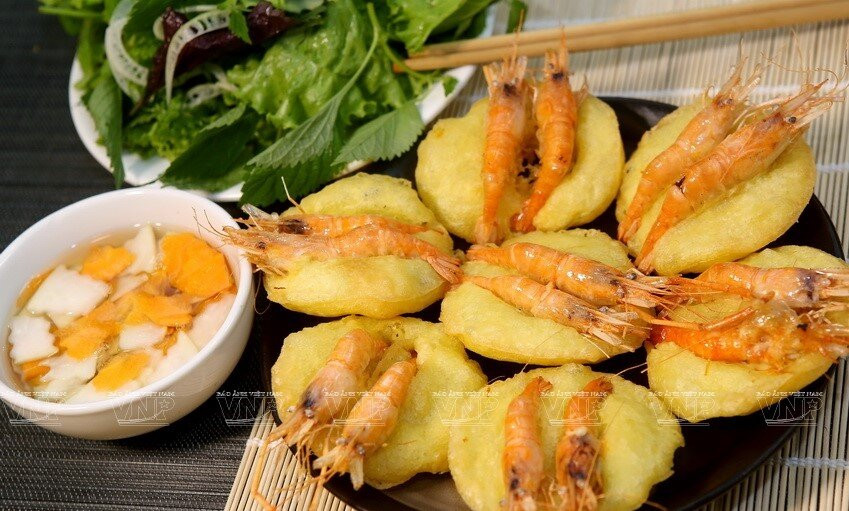 GiangLinh – Hanoi Grilled Pork Noodles (Bun Cha) & Shrimp Cake – Bún Chả Hà Nội