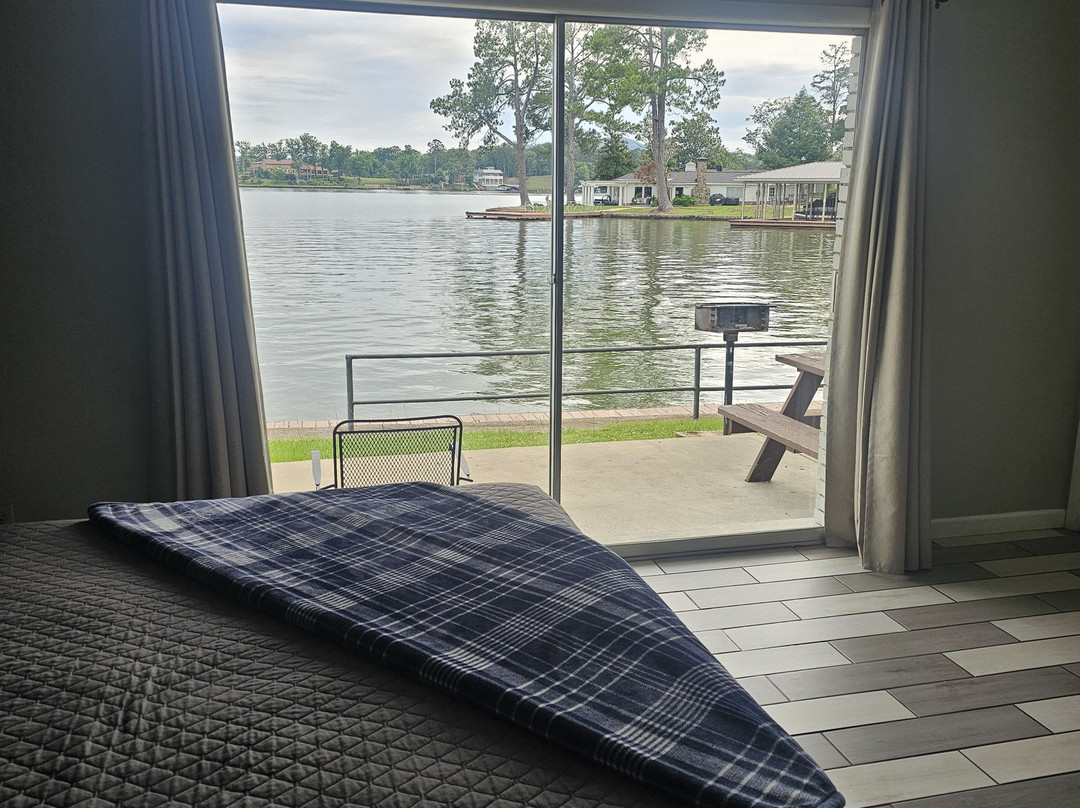 Willow Beach Resort主图