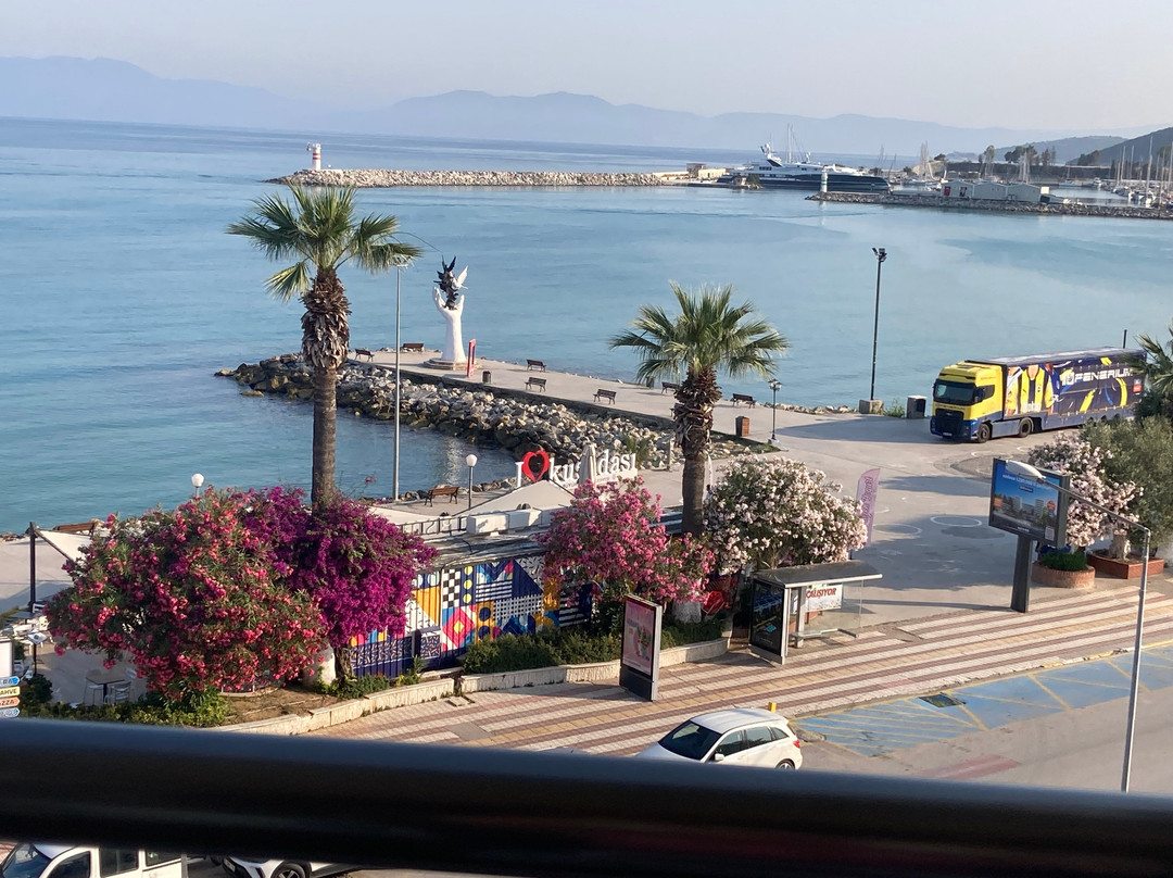 德里奇酒店主图