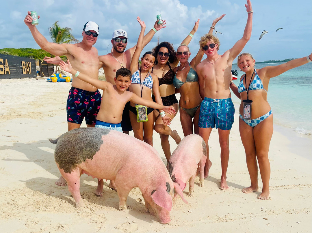 Thunderbird Sea Adventures-拿骚必去景点