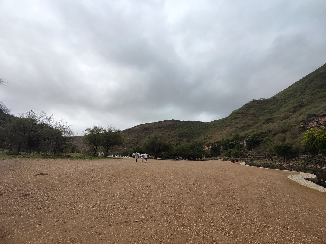 Ain Razat-塞拉莱必去景点