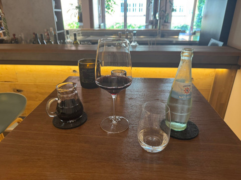 Minibar - Café & Vinothek