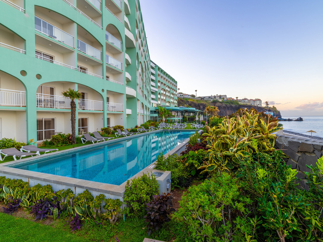 佩斯塔纳湾海洋公寓酒店