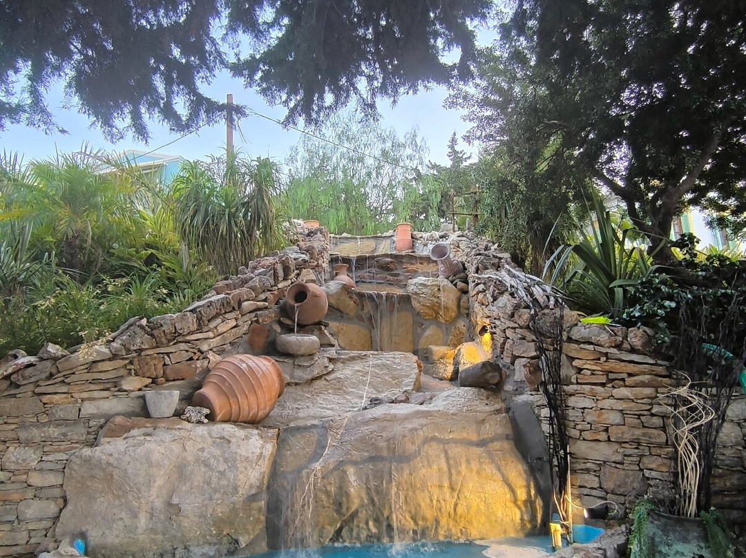 Niriides Hotel & Apartments主图