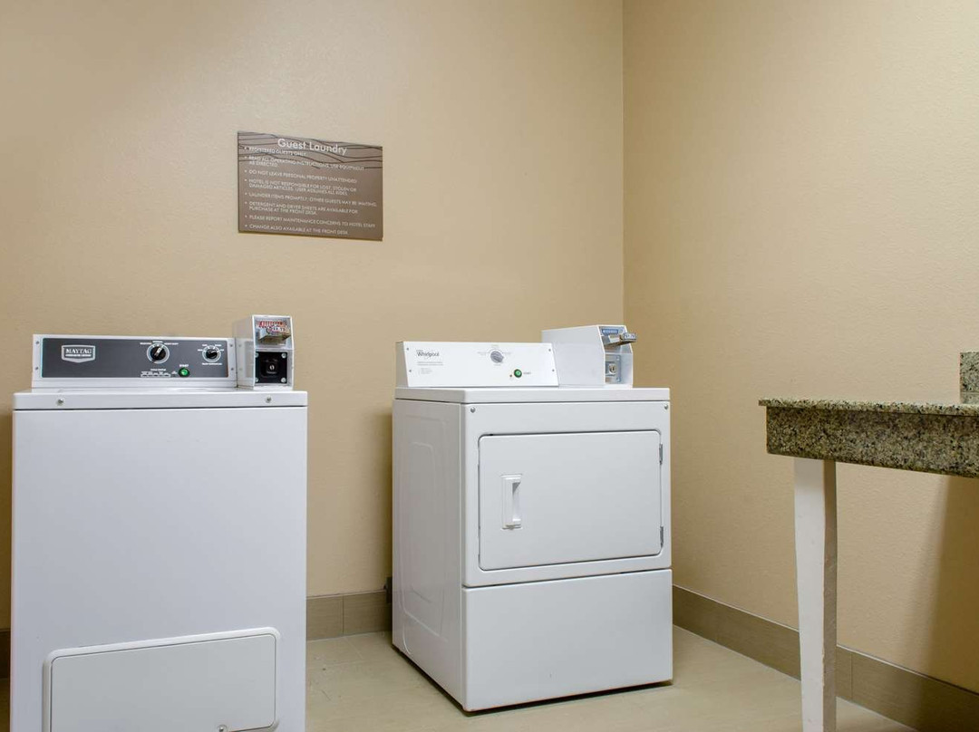 Comfort Inn & Suites Covington - Mandeville主图