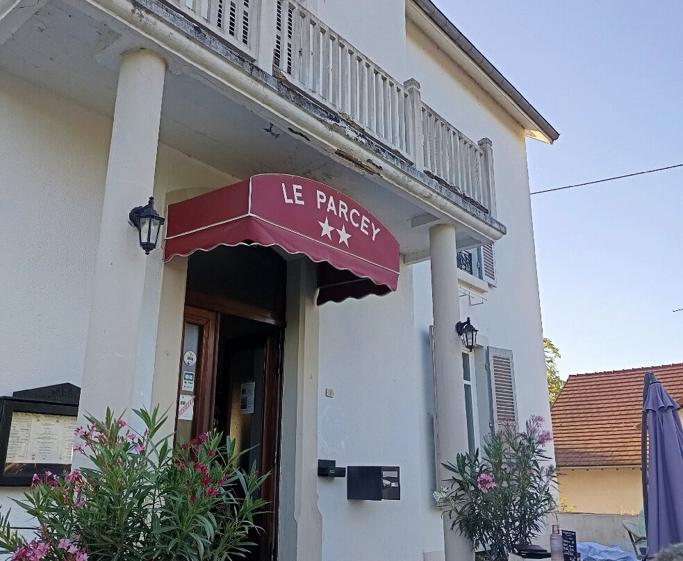 Le Parcey主图