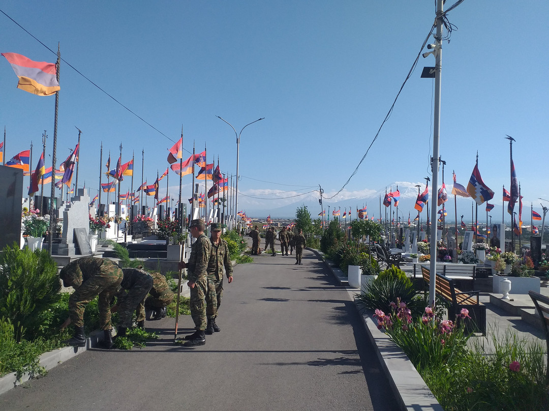 Yerablur Military Memorial Cemetery-埃里温必去景点