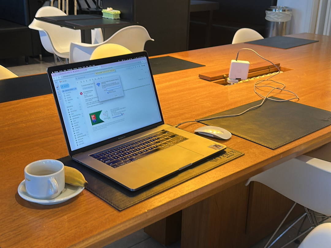 Golden Tower Shopping by Fênix Hotéis