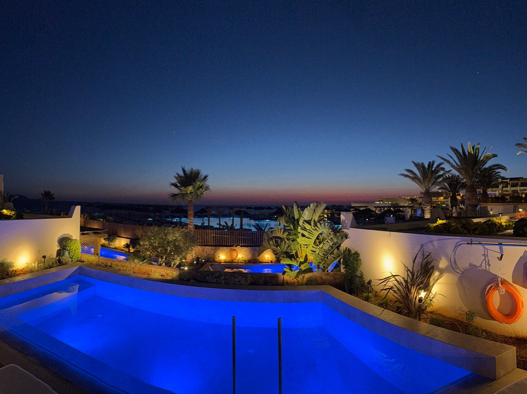 米特西斯瑞妮拉海滩温泉渡假村主图