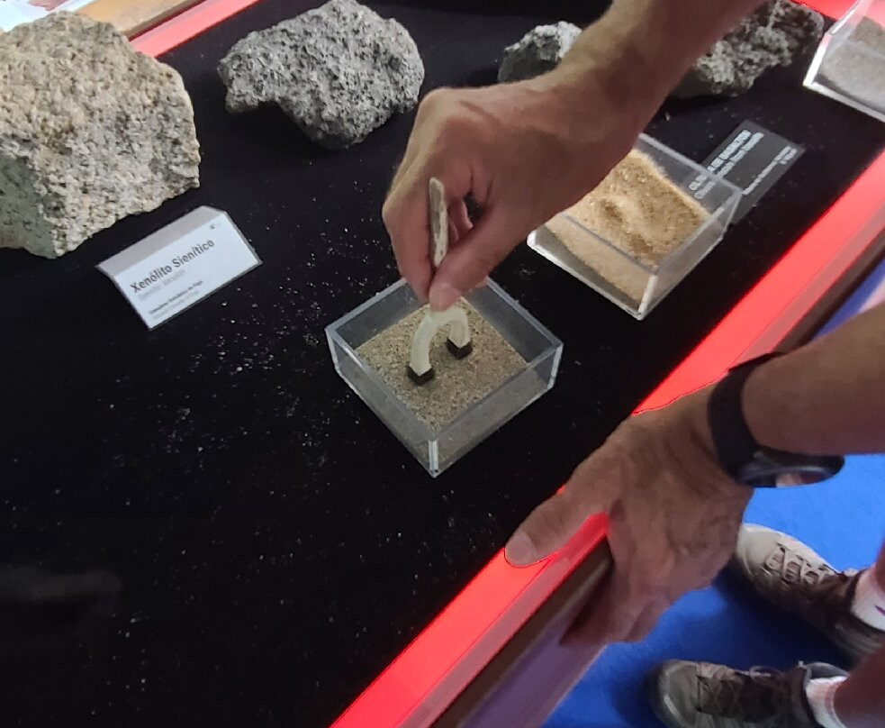 Observatorio Vulcanologico e Geotermico dos Acores-圣米格尔岛必去景点