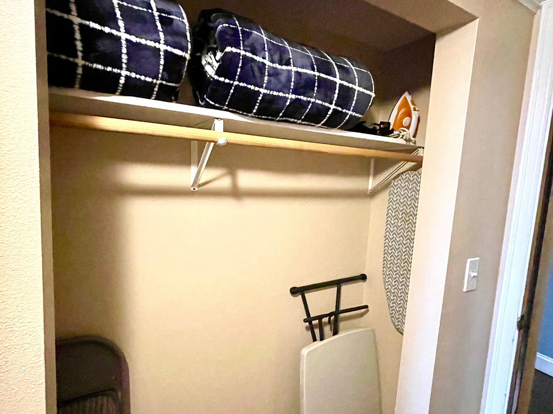 Valley Hotel & Open Cafe主图