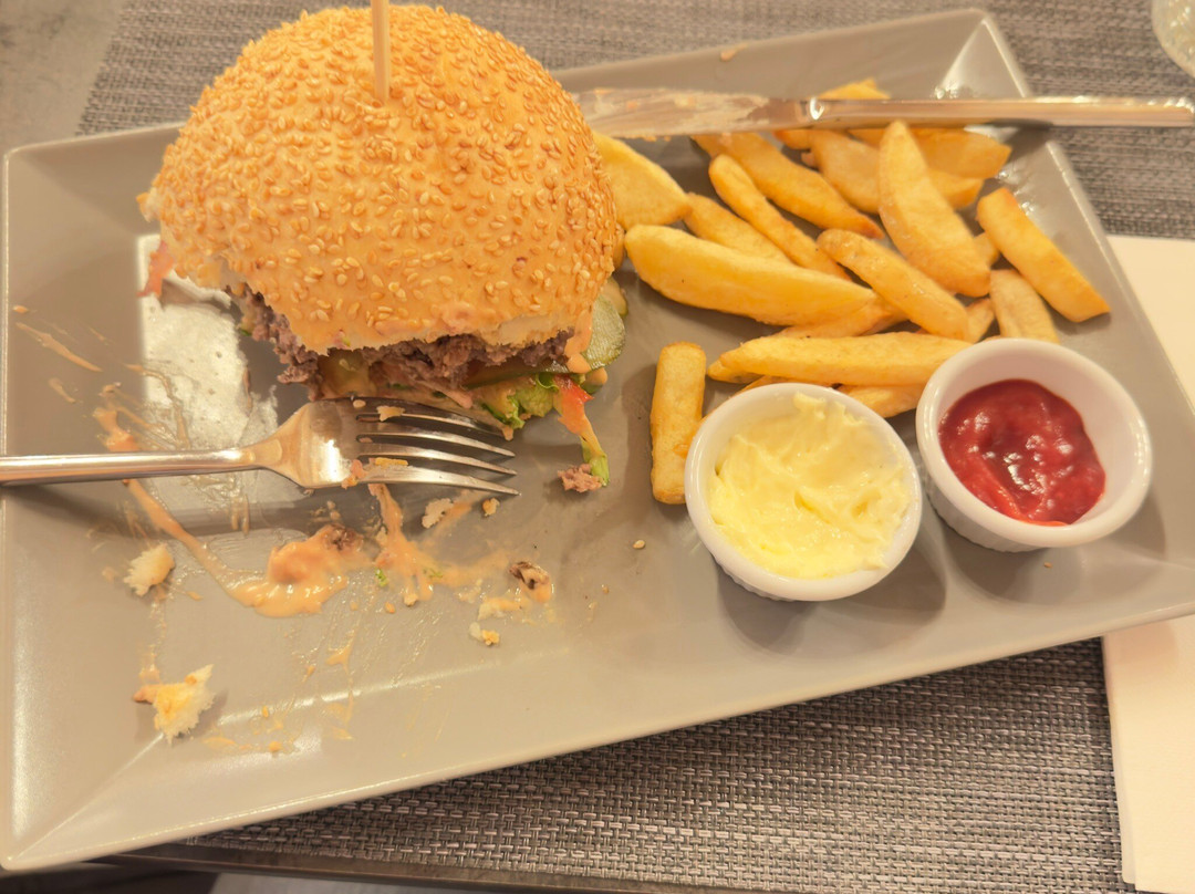 Burger Bar Lakes&more