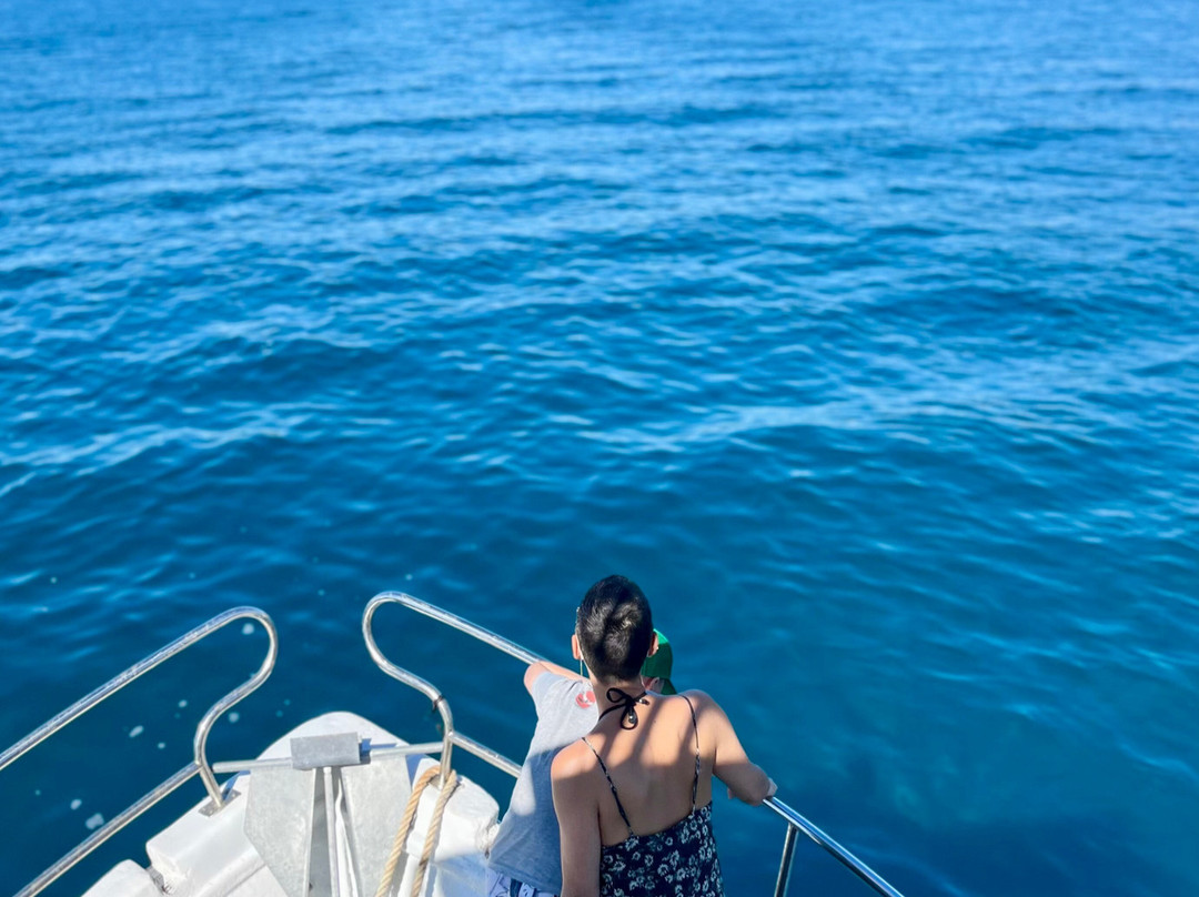 Blue Nautica-特罗吉尔必去景点