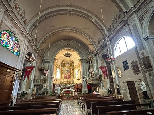 Parrocchia San Michele Arcangelo-Puegnago sul Garda必去景点