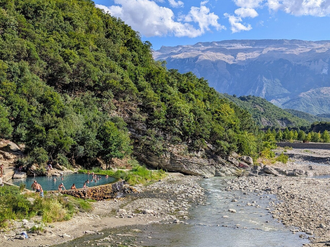 Benja Thermal Baths-Permet必去景点