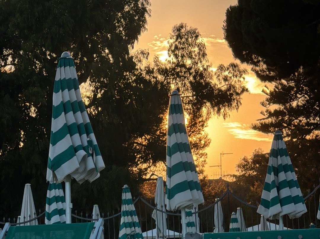 Bagni Silvano-迪亚诺马里纳必去景点