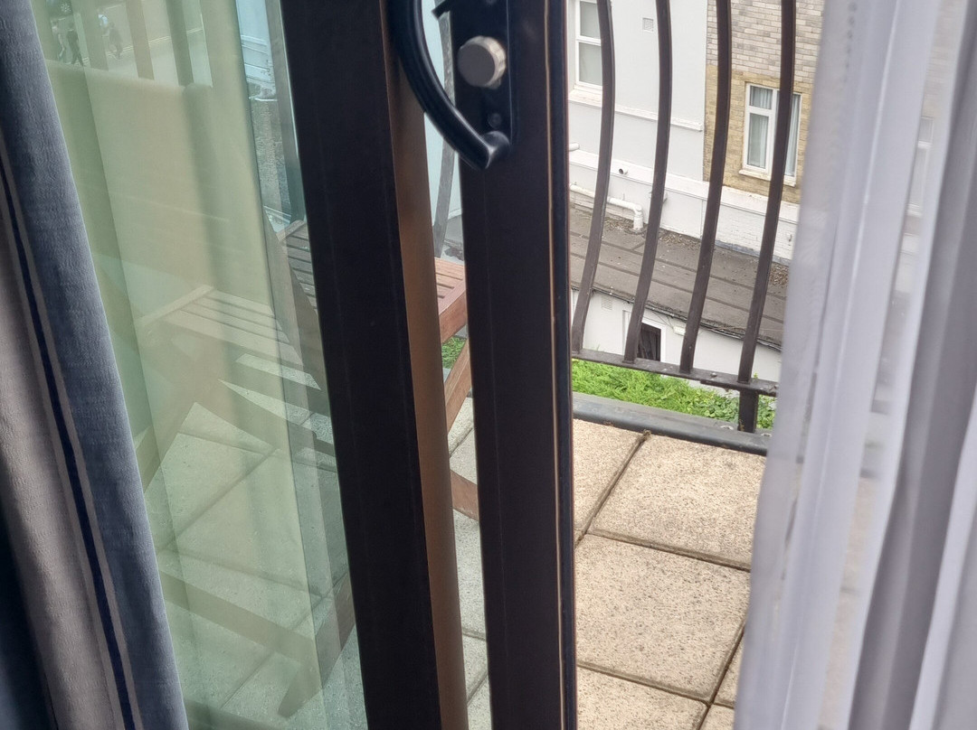 贝斯特韦斯特康诺特酒店主图