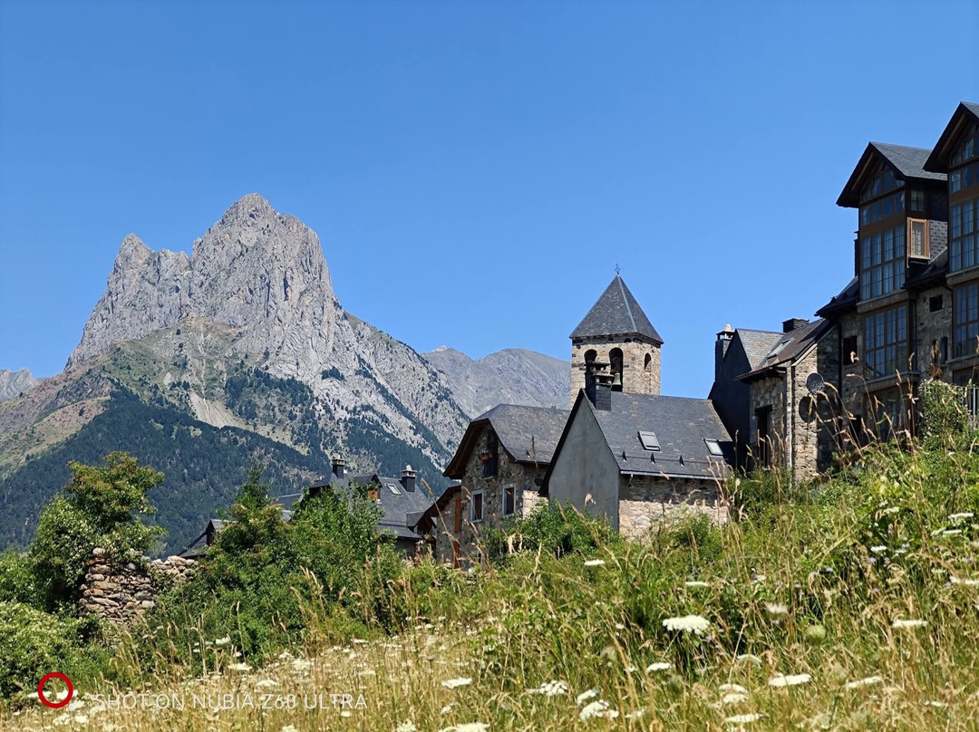 Embalse de Lanuza-韦斯卡省必去景点