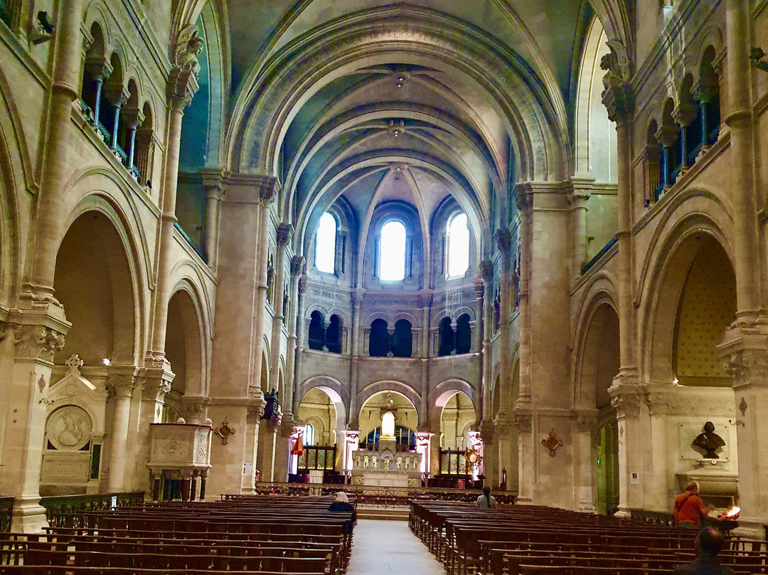 Cathedrale Notre-Dame-Et-Saint-Castor de Nimes-尼姆必去景点