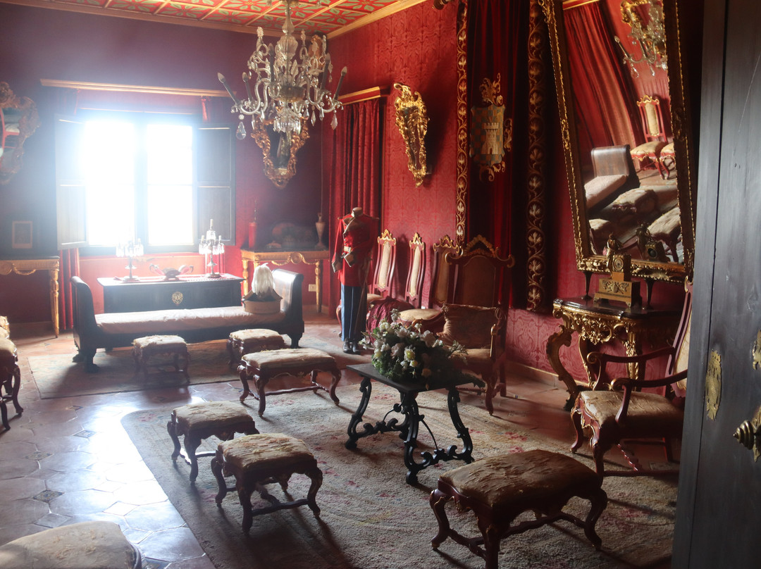 Palacio del Rei Sanc-法德摩萨必去景点