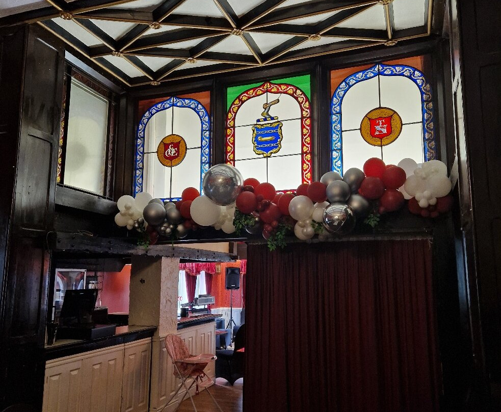 Parlors Hall Hotel主图