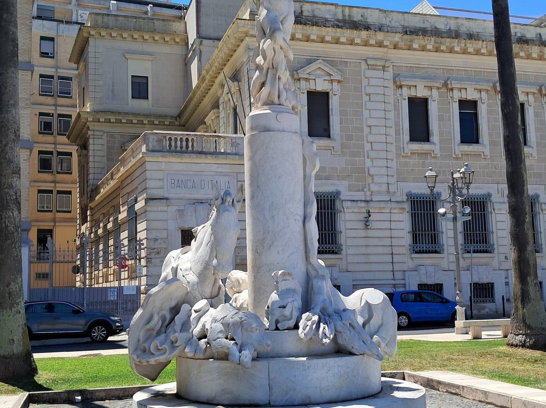 Piazza Vittorio Emanuele II-布林迪西必去景点