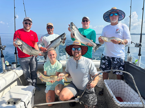 Storm Hawk Sport Fishing Charters-特拉弗斯城必去景点