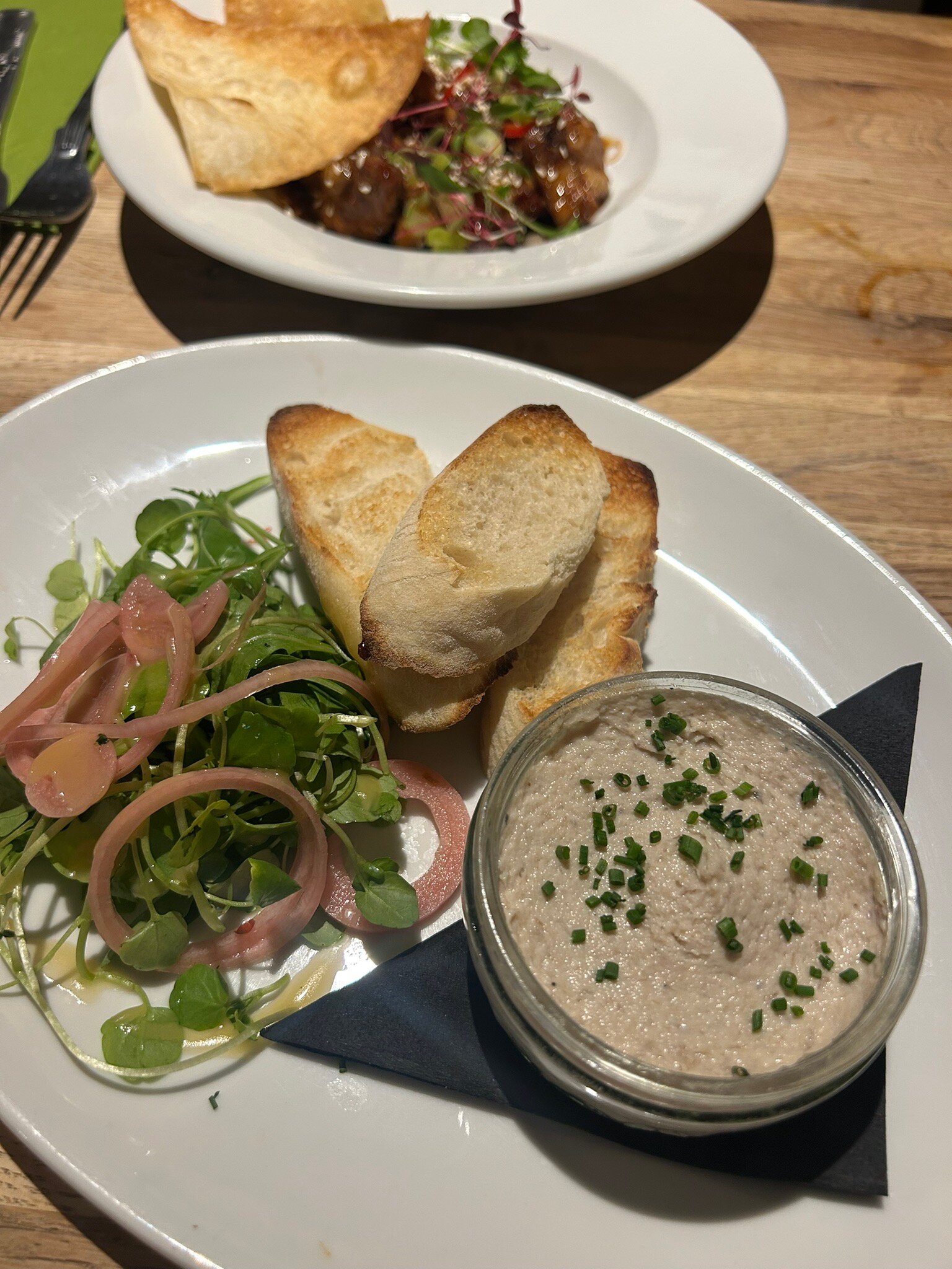 The White Lion Inn-官方
