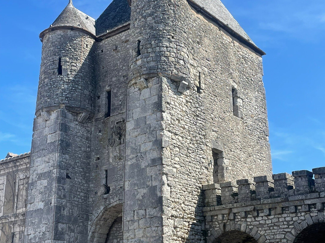 Moret-sur-Loing-Moret-sur-Loing必去景点