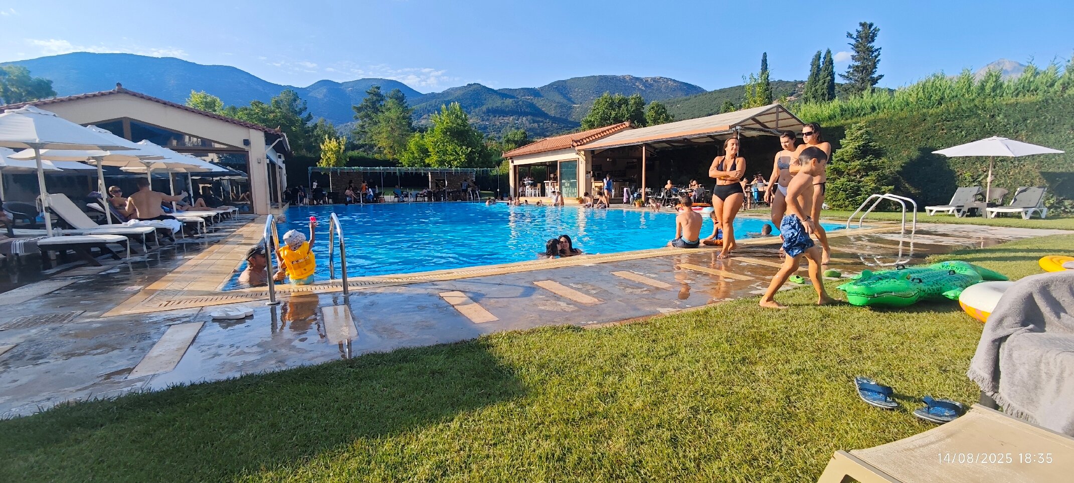 Mont Helmos Hotel-官方