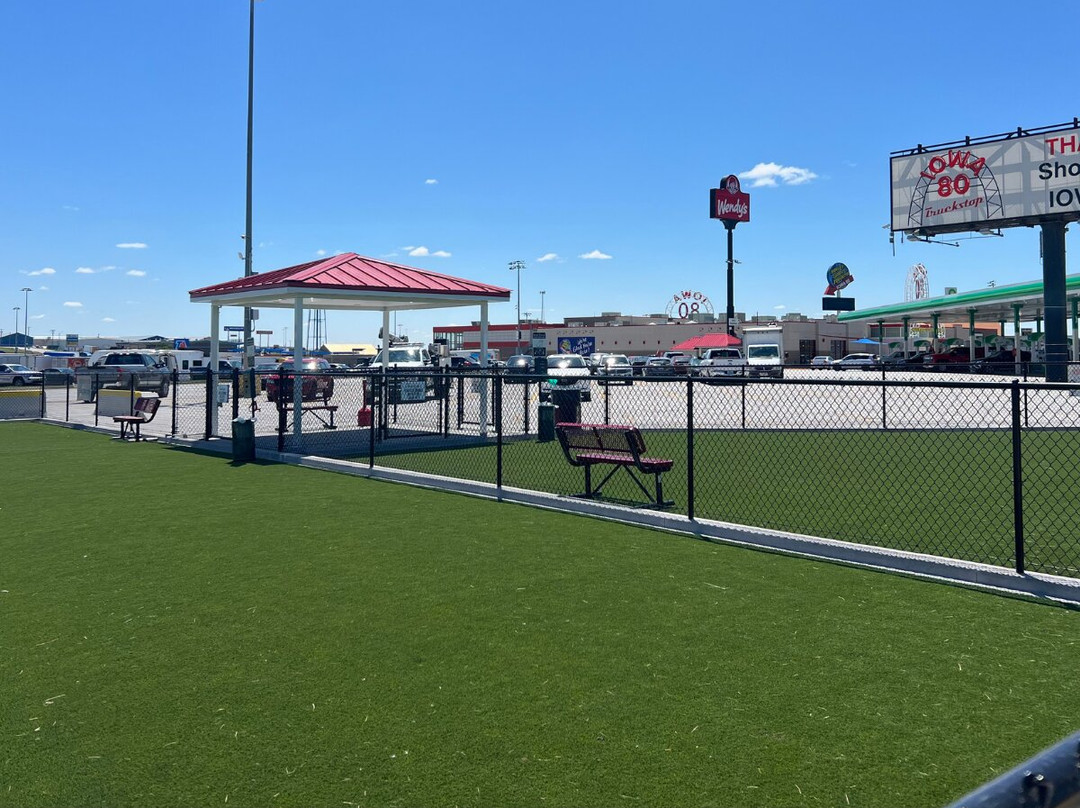 Iowa 80, World's Largest Truck Stop-Walcott必去景点