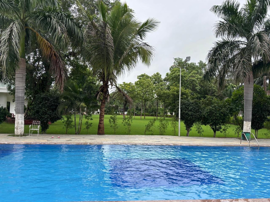 The Elegance Resort主图