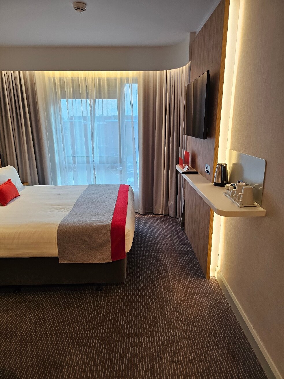 Holiday Inn Express Cambridge West Cambourne by IHG-官方