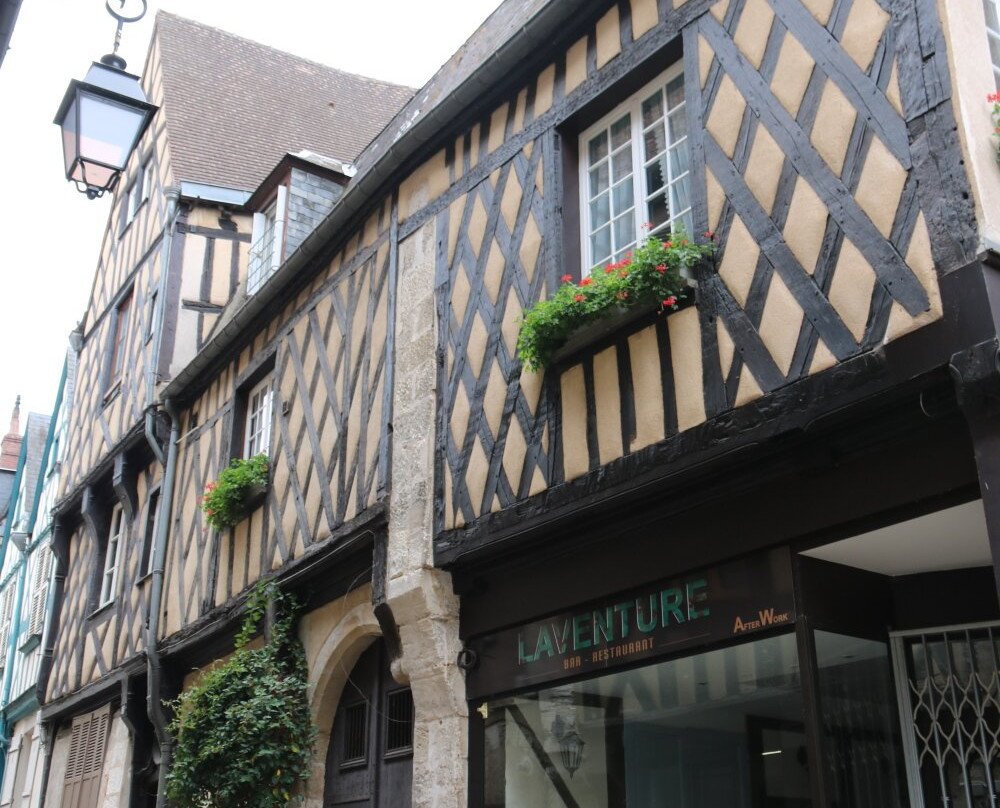Rue Bourbonnoux-布尔日必去景点