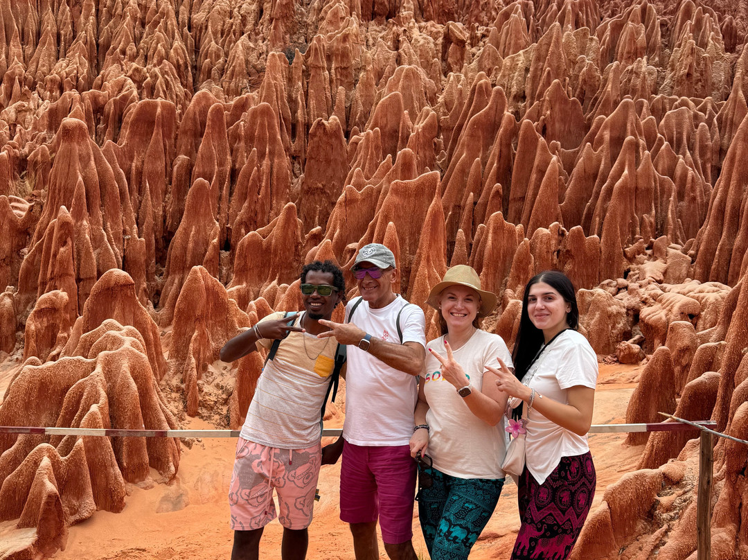 Madagascar Tour Severino-Dzamandzar必去景点