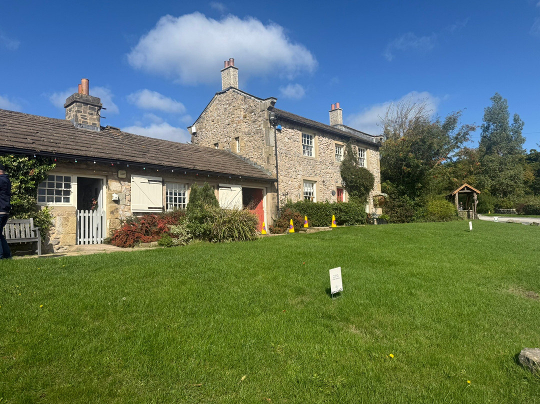 Emmerdale Village Tour-利兹必去景点