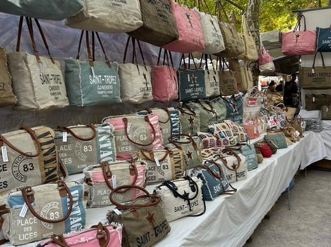 Place Des Lices Market-圣特罗佩斯必去景点