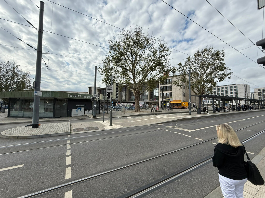Heidelberg Hauptbahnhof-海德尔堡必去景点