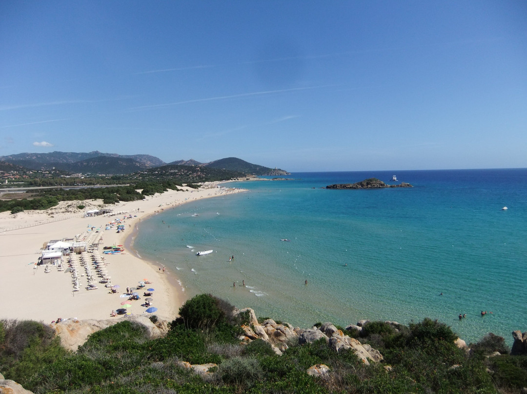 Spiaggia Su Giudeu-Domus de Maria必去景点