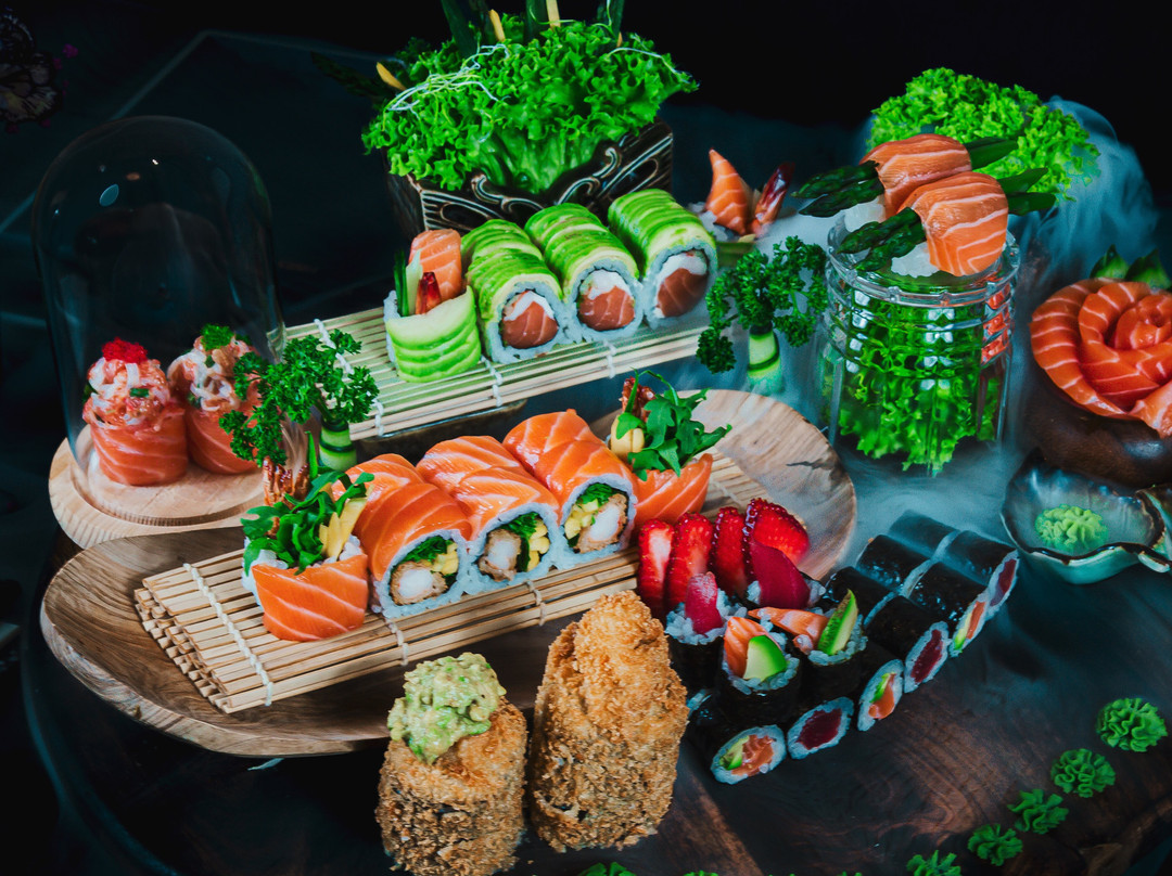 Kin Finest Sushi & Asian Fusion