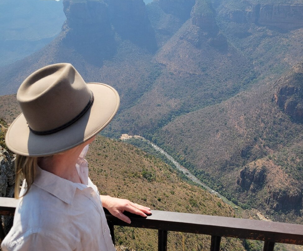 The Wild Blue Lodge主图